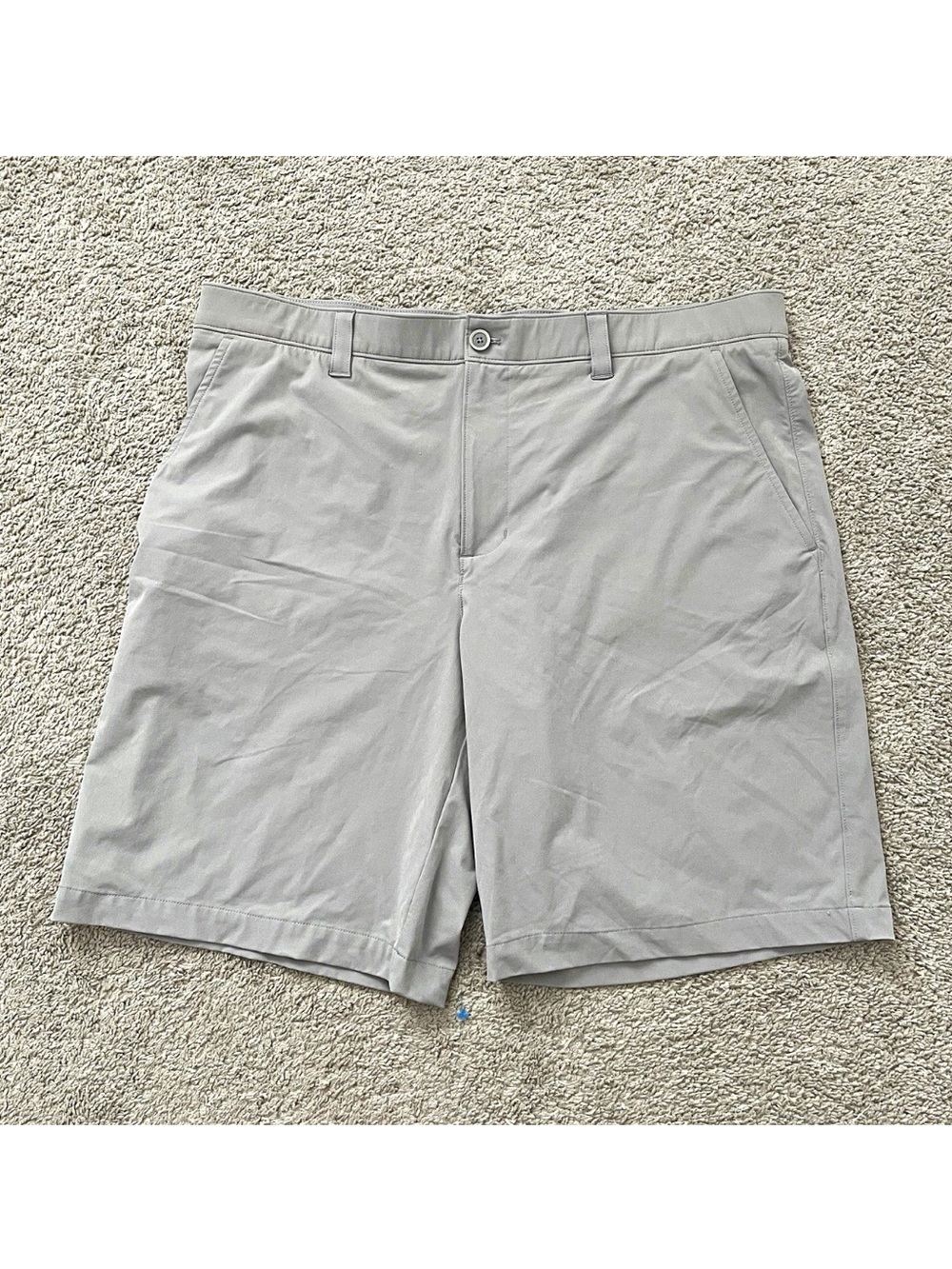 Southern Tide brrr° Performance Shorts Size 40